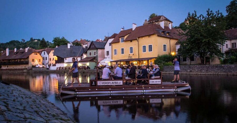 Český Krumlov: Advent Wooden Raft River Cruise - Key Things to Know Before You Go