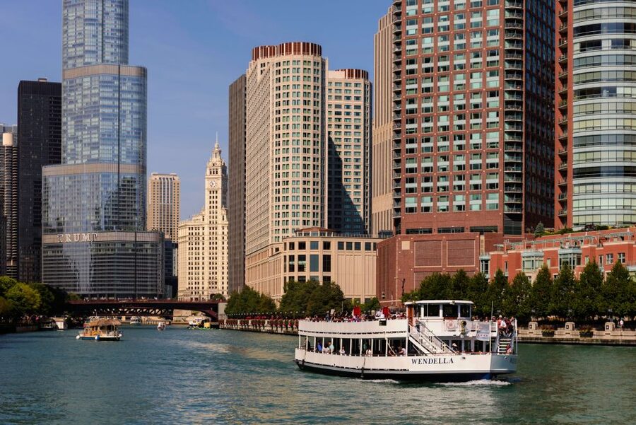 Chicago: 45-Minute Family-Friendly Architecture River Cruise - Why a 45-minute Chicago River cruise works so well
