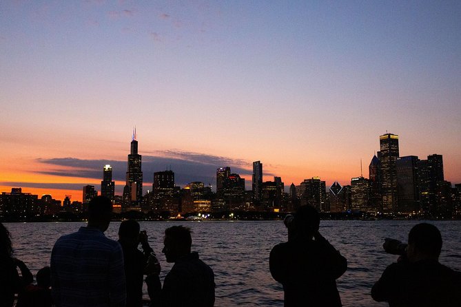 Chicago Architecture Center River Cruise aboard First Lady - River Highlights Stop-by-Stop: From the Chicago River to the Willis Tower