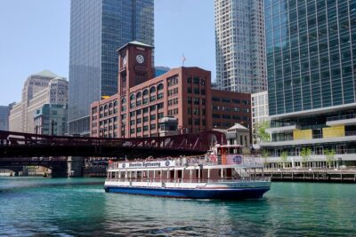 Chicago Architecture River Cruise - Where you board: Navy Pier or Michigan Avenue