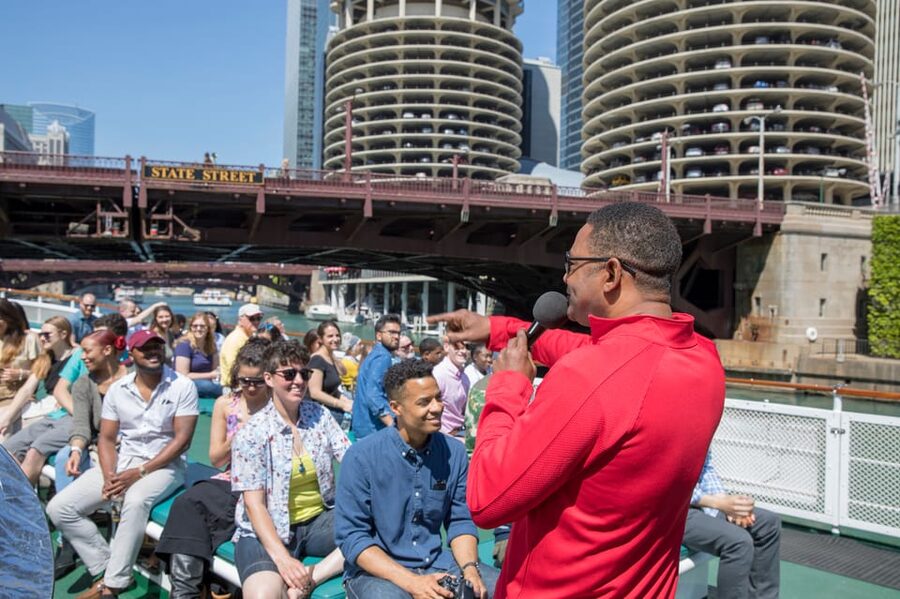 Chicago: First Lady River Cruise & Architecture Center Combo - CAC voucher value: turning a good cruise into a better museum visit