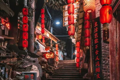 Chongqing Night Tour: River Cruise and Hidden Views - Where You Start: Linjiangmen Metro Exit B3 (Line 2)