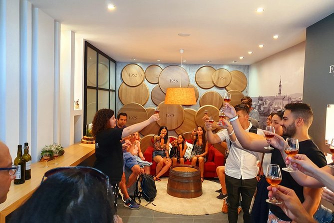 Complete Douro Valley Wine Tour with Lunch, Wine Tastings and River Cruise - Photo Stop After Lunch: Viewpoints on the Windy Roads