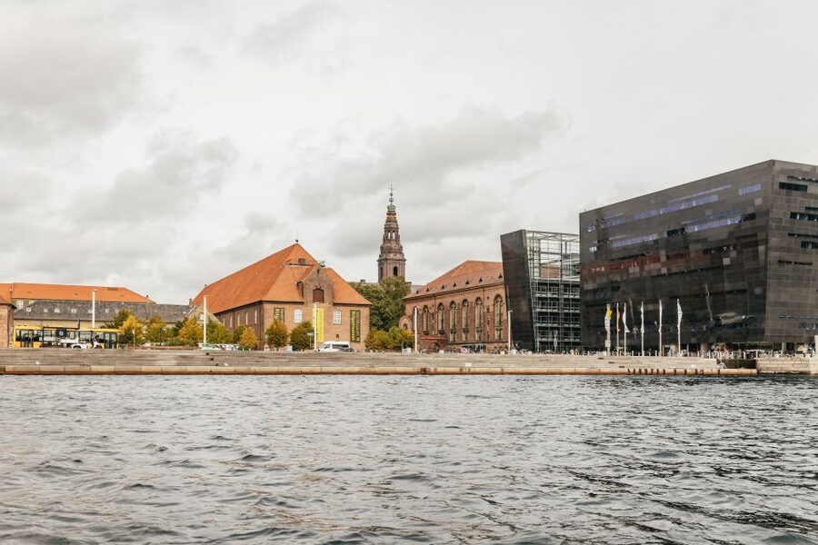 Copenhagen: Canal Cruise with Guide - Quick hits before you go