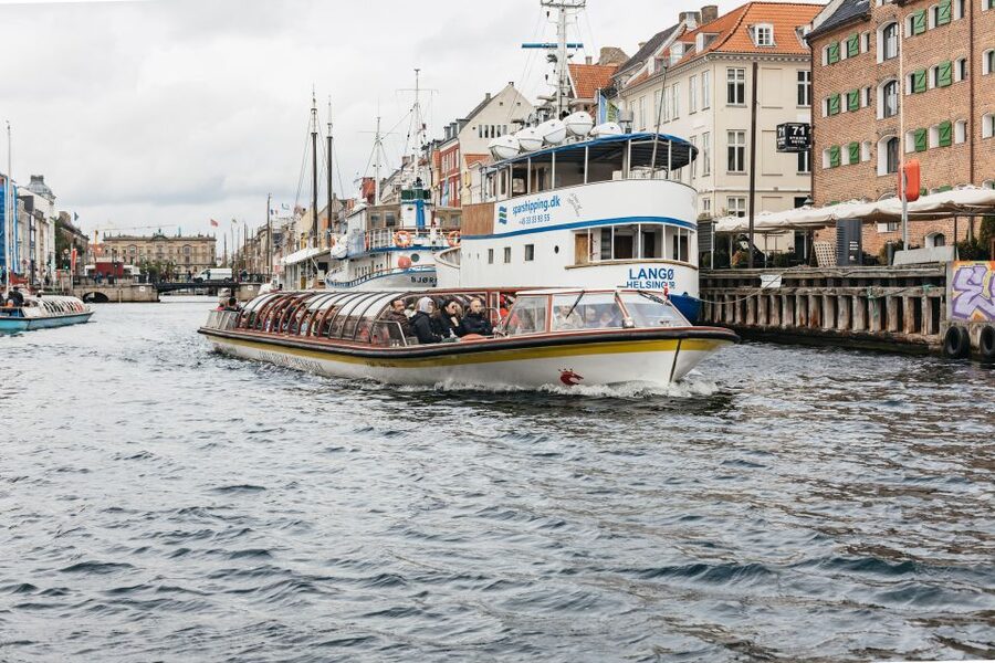 Copenhagen: Canal Cruise with Guide - Should you book this Copenhagen canal cruise?