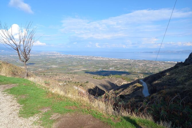 Corinth Canal Cruise, Ancient Corinth & Acrocorinth Private tour - Ancient Corinth Lunch and Final Wander: Keep the Day Relaxed