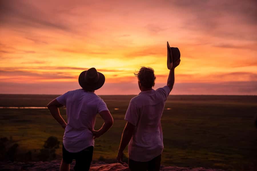Darwin: Kakadu National Park, Yellow Water River Cruise - Lunch at the lodge: a needed reset