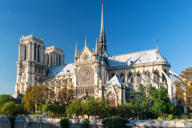 Deluxe Paris Excursion from Le Havre Port including River Cruise - The 3-hour coach ride through Normandy: comfortable travel, plus one practical break