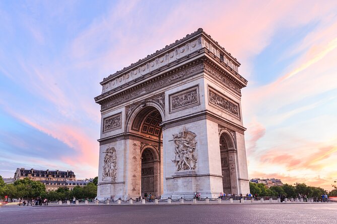 Deluxe Paris Shore Excursion from Le Havre with Seine Cruise - Food, wine, and small comfort perks that add up