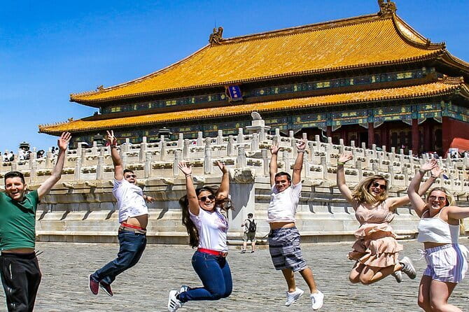 Din Tai Fung Dinner and VIP Class River Cruise Experience in Shanghai - Tips to Make Your Night Cruise and Dumpling Dinner Go Smoothly