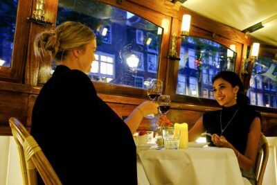 Dinner Canal Cruise Amsterdam: 3-Course Dinner Included - Where you start matters: Zwanenburgwal and settling on a classic boat