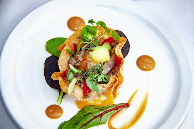 Dinner Canal Cruise Amsterdam: 3-Course Dinner Included - Small practical tips that make your evening smoother