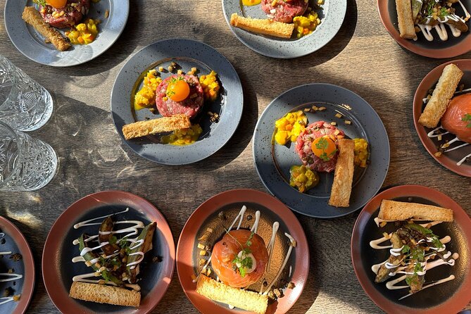 Dinner Canal Cruise Amsterdam: 4-Courses Including Drinks - Where the Cruise Starts: Prins Hendrikkade and a 2-Hour Night Plan