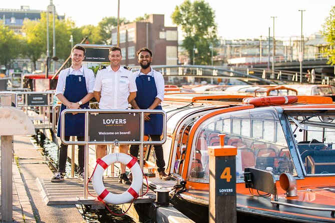 Dinner Canal Cruise Amsterdam: 4-Courses Including Drinks - Red Light District and Het Amstel: Strong Sightseeing, Handled from the Water
