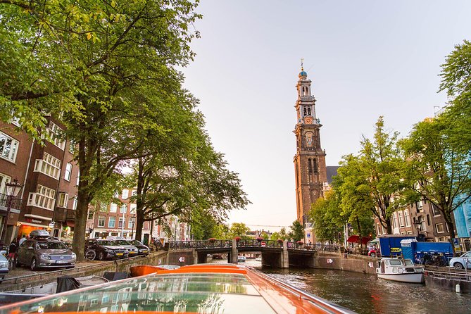 Dinner Canal Cruise Amsterdam: 4-Courses Including Drinks - Service and Atmosphere: Captain Humor, Names You May Hear, and the Dining Tradeoffs