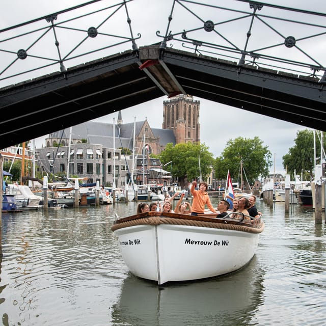 Dordrecht: City Canal Cruise - What the route actually covers: harbors, the river, and landmark viewpoints