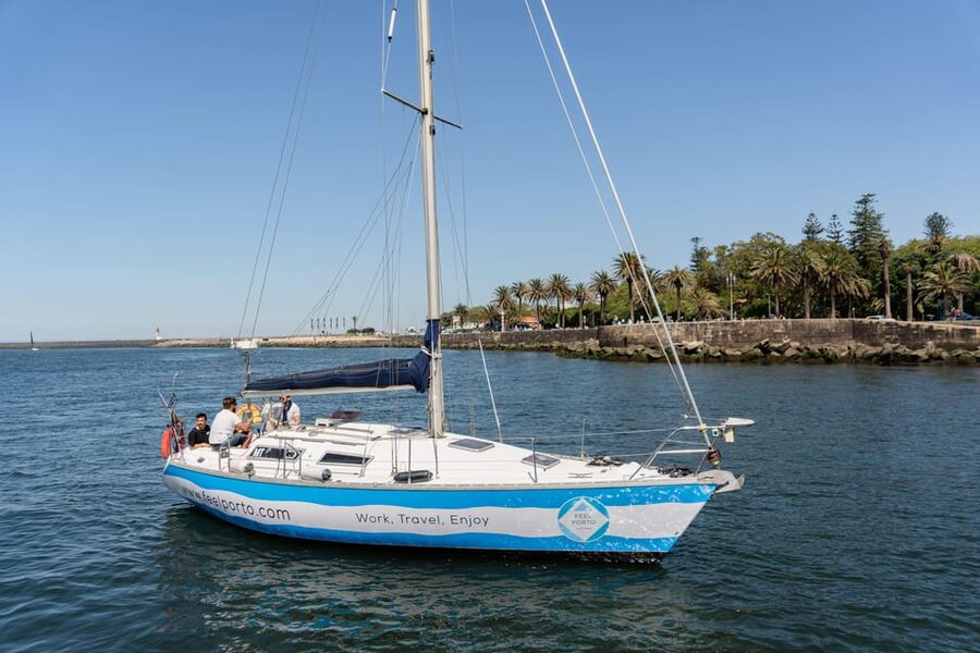 Douro River Cruise with Cheese & Tonic Porto in a Sailboat - What the crew teaches: bridges, city evolution, and Port wine