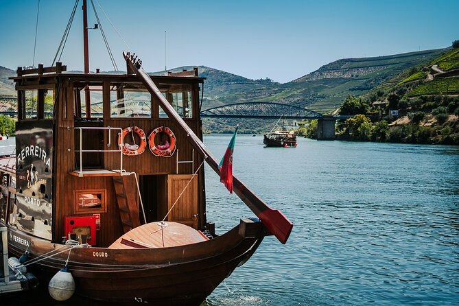 Douro Tour with Wine Tasting, River Cruise and Visit to Lamego - Small-Group Experience: Why the Guide Makes It Feel Easy
