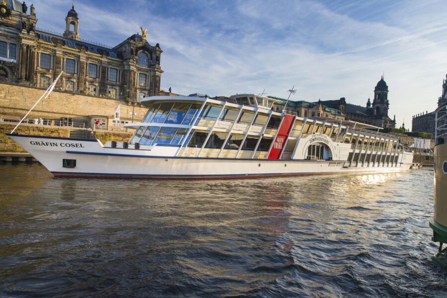 Dresden: River Sightseeing Boat Cruise - A calm 90 minutes on the Elbe (with real views)