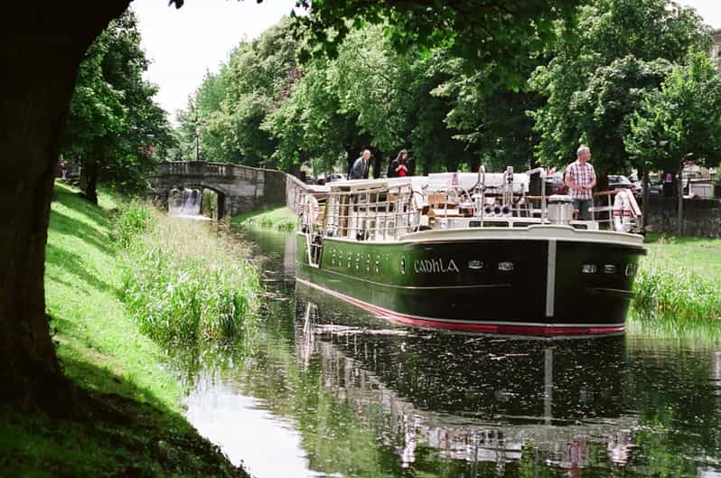 Dublin: Grand Canal Cruise with Dinner - The meal: 3 courses, fresh prep, and smart ordering