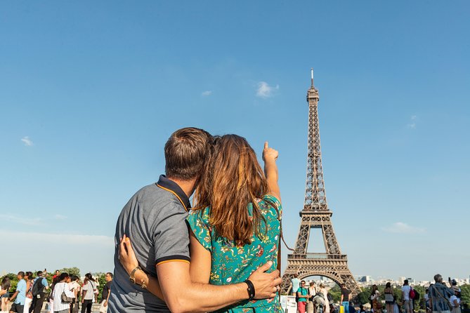 Eiffel Tower Dinner Experience and Sightseeing Seine River Cruise - Entering the Eiffel Tower First Floor: Your Warm Start Above Paris