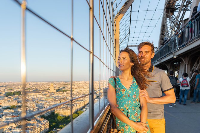 Eiffel Tower Dinner Experience and Sightseeing Seine River Cruise - The Seine River Cruise with Audio Commentary: What You’ll See