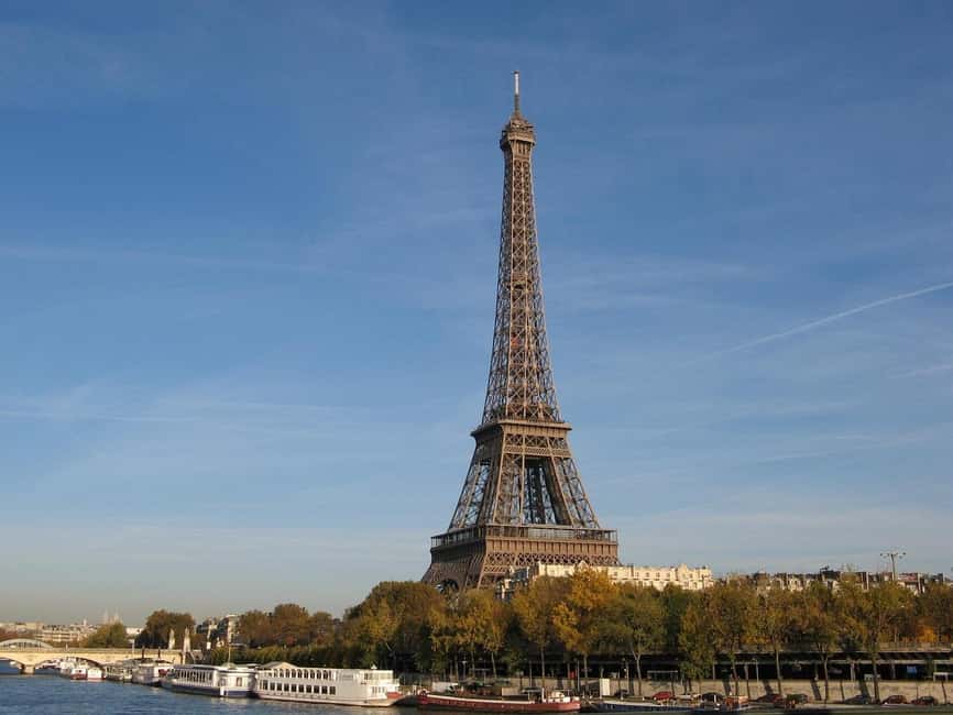 Eiffel Tower Guided Tour & Seine River Cruise - Accessibility and Comfort: Who This Works For