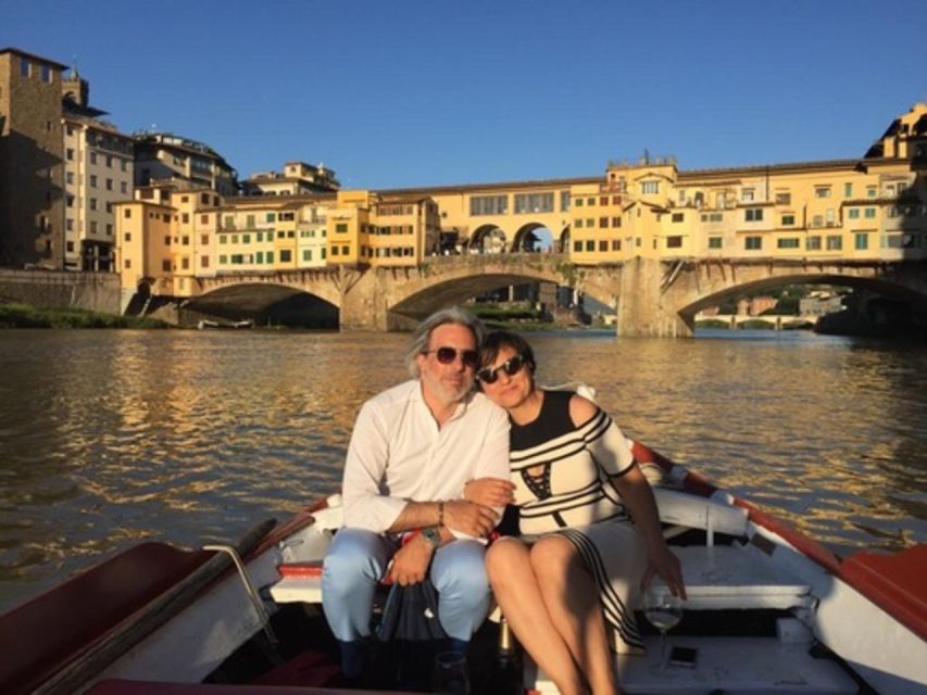 Florence: Authentic Barchetto River Cruise with Wine & Guide - Gondolier-Style Technique: No Engines, a Long Pole, and Quiet Motion