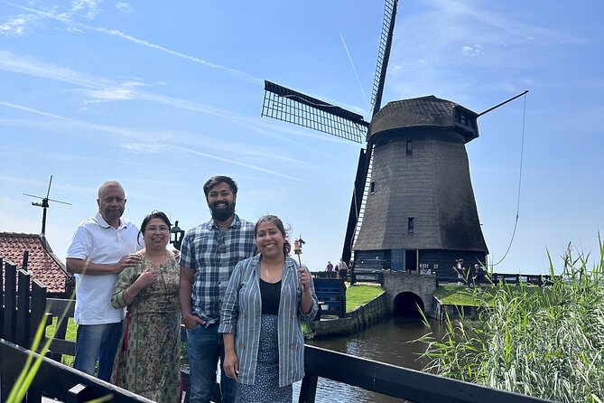 From Amsterdam: Giethoorn Day Trip with Canal & Village Tour - Windmill Stop on the Route: A Smart Add-On