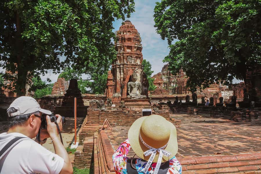 From Bangkok: Ayutthaya Day Tour by Bus with River Cruise - Getting to Ayutthaya: Pickup Timing and Meeting Point Reality