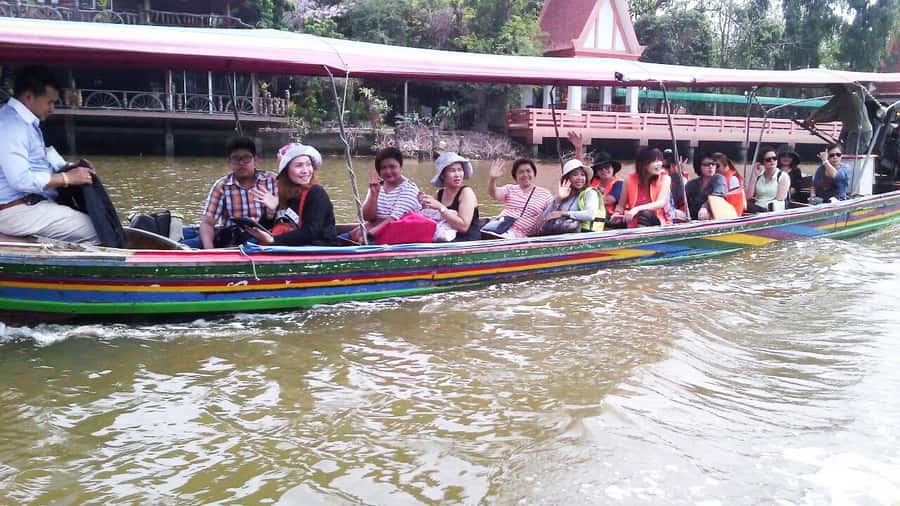 From Bangkok: Chachoengsao Tour and Bang Pakong River Cruise - Hotel Pickup, Van Ride, and the Pace of an 8-Hour Day
