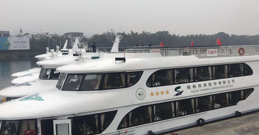 From Guilin: 4 Star Luxury Li River Cruise with Buffet Lunch - Cruising the Li River: karst pillars, farms, bamboo, and waterfalls