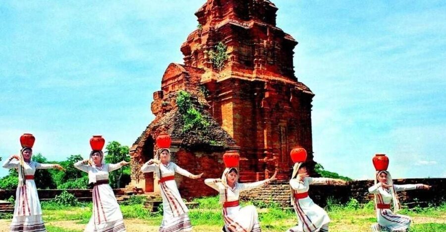 From Hoi An: Discover My Son Sanctuary & Sunset River Cruise - Champa performances: a break from ruins, not a distraction