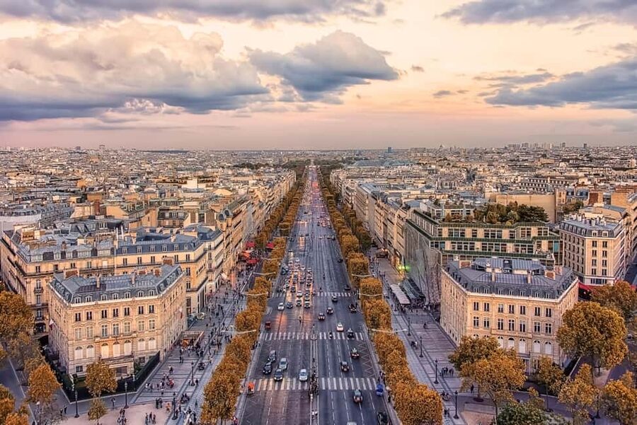 From Le Havre: Deluxe Paris Tour with Seine River Cruise - How much walking are you really doing?