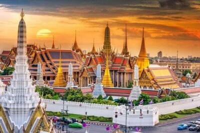 Full Day Bangkok Tour with Canal Cruise from Laem Chabang Port - Grand Palace and Wat Phra Kaew: the centerpiece stop (and the rules)