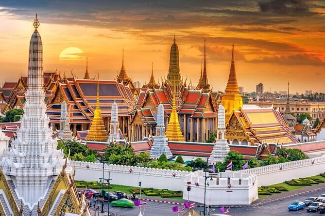 Full Day Bangkok Tour with Canal Cruise from Laem Chabang Port - Grand Palace and Wat Phra Kaew: the centerpiece stop (and the rules)