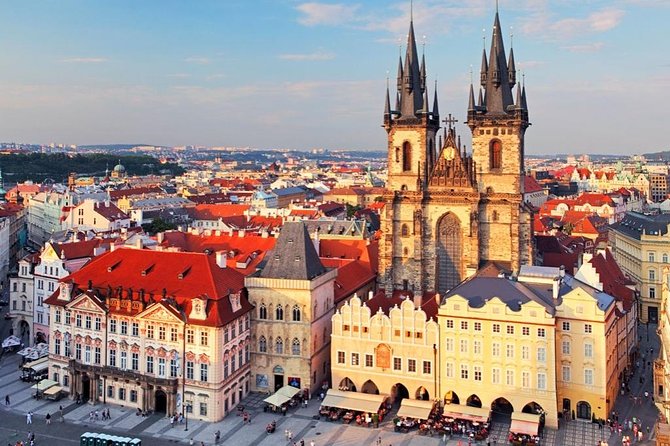 Full-Day Private Prague City tour: Prague Castle and Vltava River Cruise - The Prague “Venice” boat trip on the Vltava: a different angle on the same city