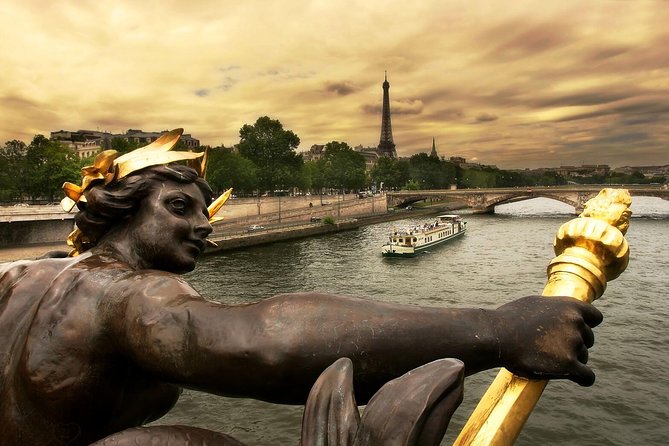 Full-Day Self-Guided Paris Tour from London by Eurostar with Seine River Cruise - Galeries Lafayette voucher: a bonus that only helps if you use it