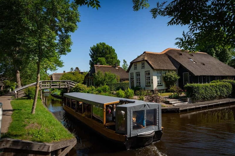 Giethoorn: Canal Cruise & lake Tour & Sightseeing Village - Logistics that won’t trip you up: where to meet, how to get there
