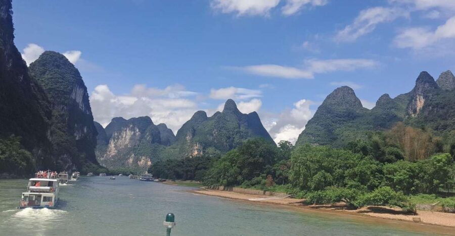 Guilin: Private Full-Day Li River Cruise and Liusanjie Show - What Makes the Guilin-to-Yangshuo Li River Route Special