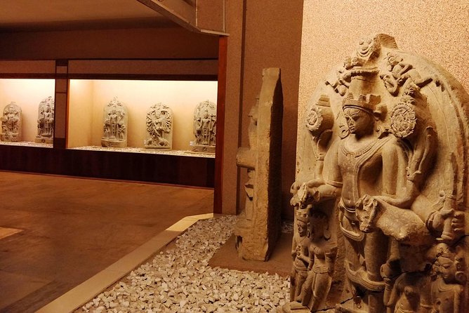 Guwahati Day Tour with Assamese Lunch and Sunset River Cruise - Kamakhya Devi Temple: Shakti Pitha Darshan Without the Guesswork