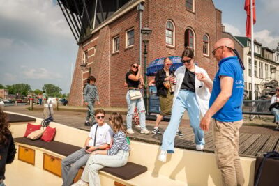 Haarlem: Guided Highlights Canal Cruise on Open Boat - Starting at Windmill De Adriaan (1779) Sets the Tone