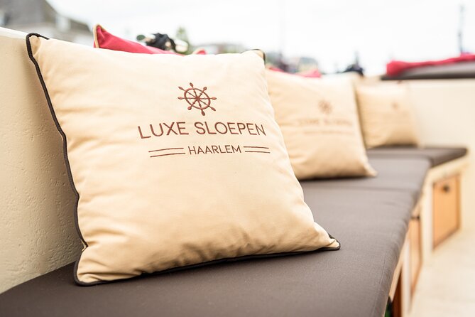 Haarlem Open-Boat Canal Cruise with Live Guide (Electric Boat) - The open-air setup: comfort tips for sun, wind, and rain