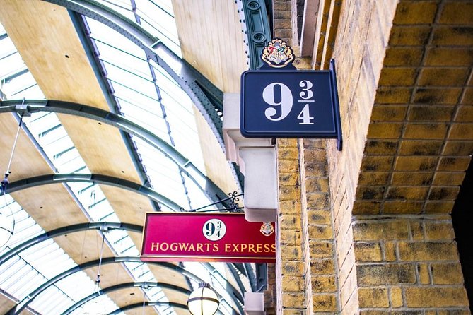Harry Potter Film Location Walking Tour & Thames River Cruise - Price and logistics: is $79.64 good value?