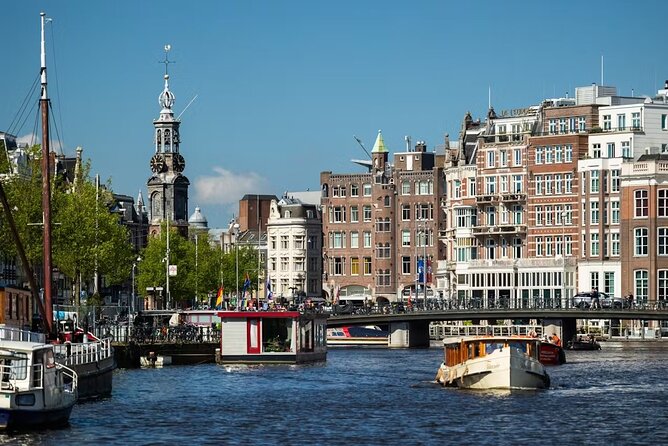 Highlights and Local Insights Canal Cruise Tour in Amsterdam - Herengracht and the Seven Bridges: the classic shot zone