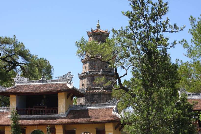 Hue: Perfume River Cruise with Thien Mu Pagoda & Tombs - Timing, Walking, and Dress Notes (So You Don’t Get Caught Out)