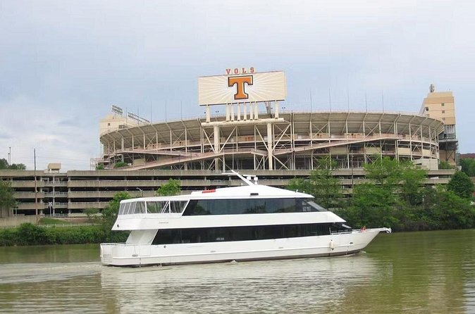 Knoxville River Cruise Aboard the Volunteer Princess - Food and Drinks: When the Meal Is Great (and When It Needs Better Care)