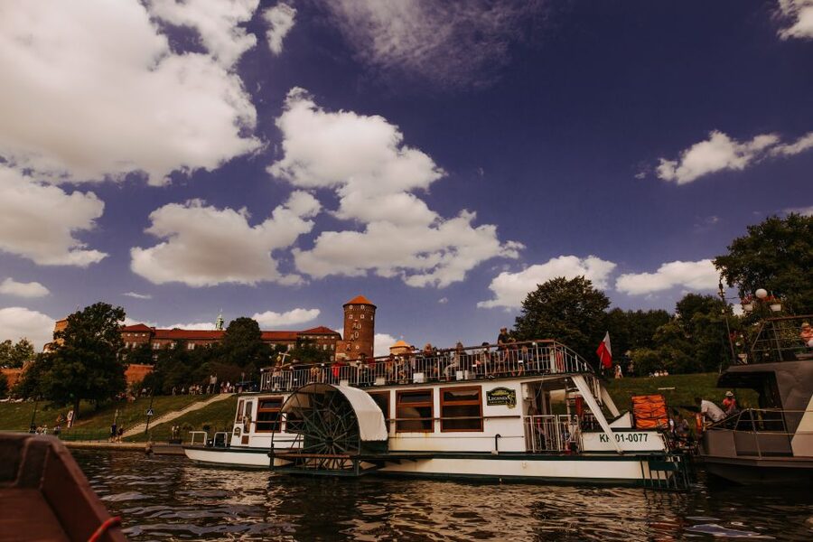 Krakow: 1-Hour Evening Vistula River Cruise - Audio guide reality check: good info, but not always loud enough