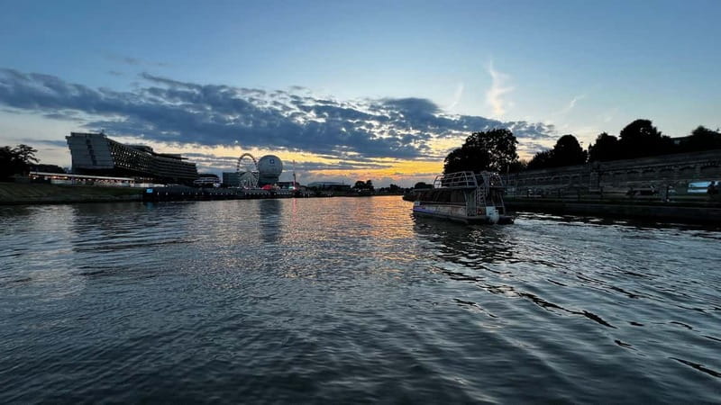Krakow: Day or Night Vistula River Cruise with Audio Guide - Day vs Night: which cruise style fits your Krakow pace?