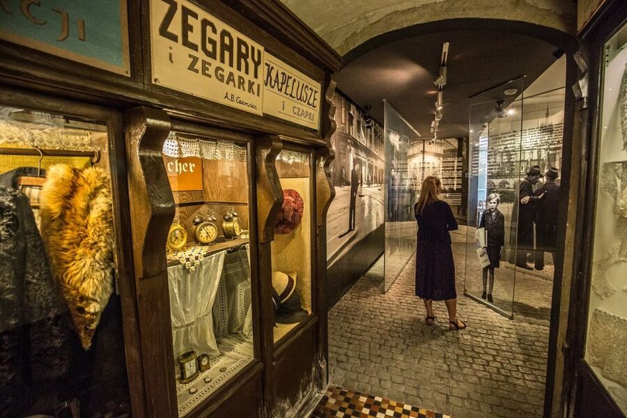 Krakow: River Cruise and Guided Visit to Schindler’s Factory - Key Highlights You’ll Care About